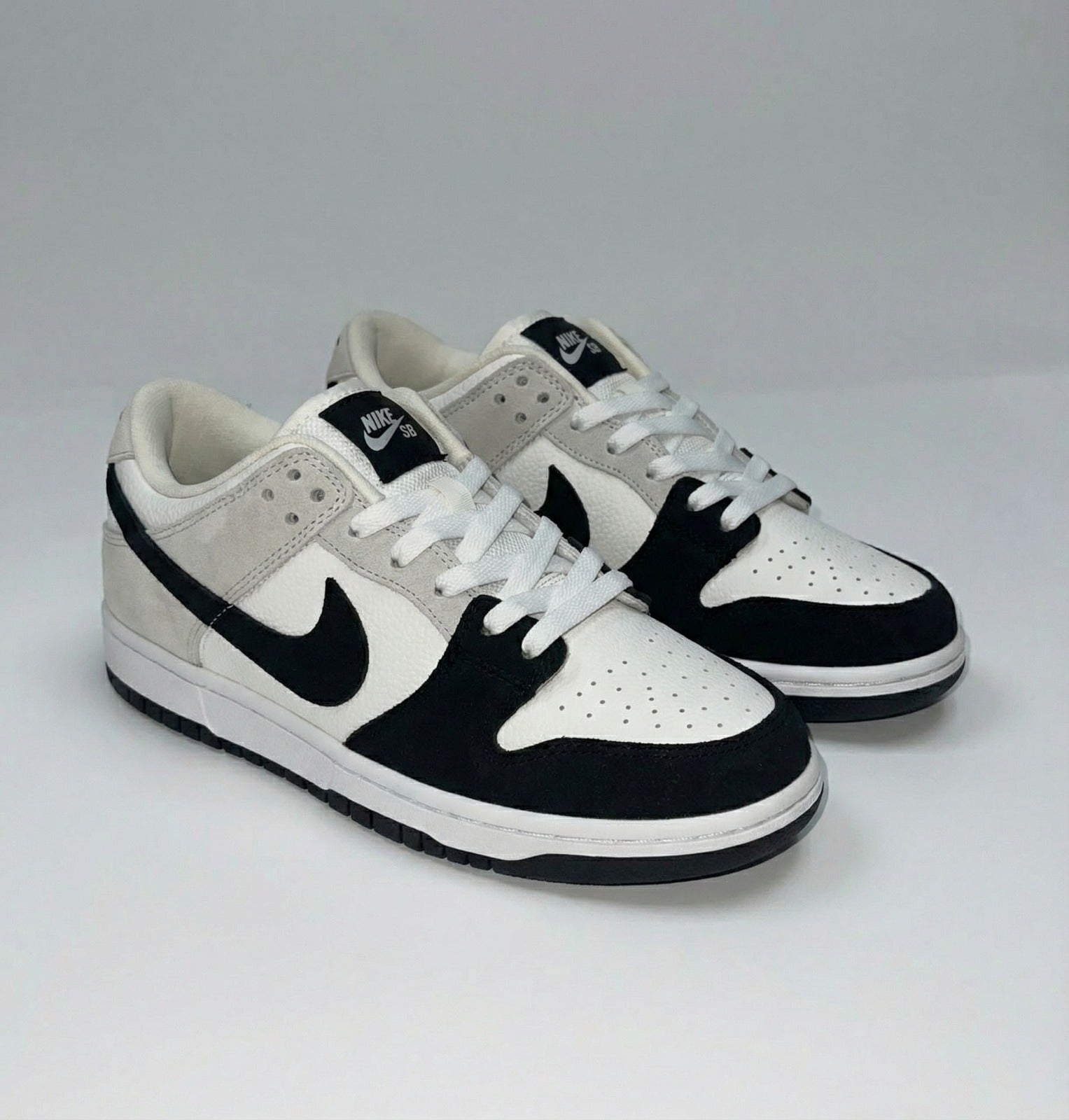 Nike SB Gray & black