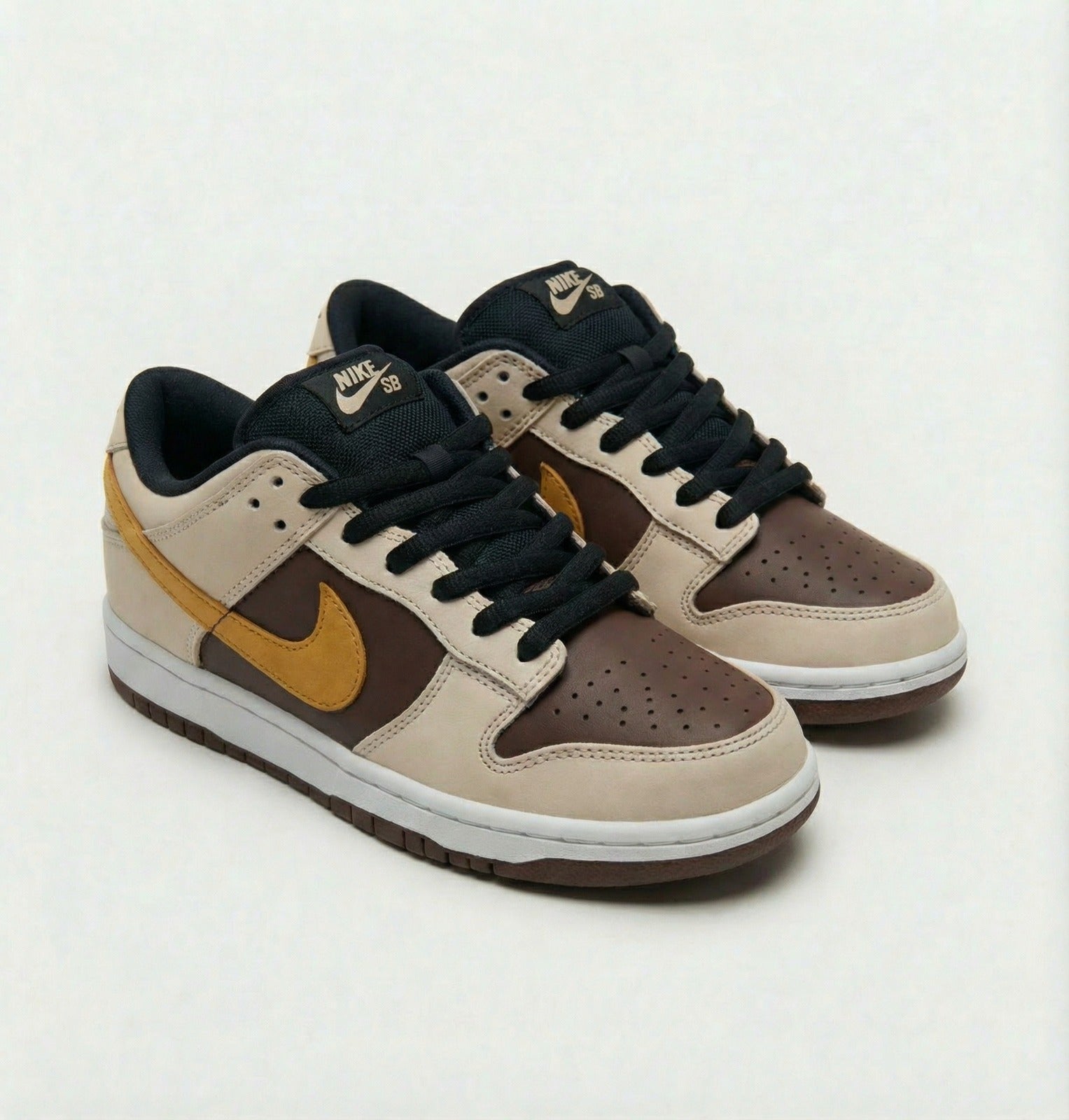 Nike SB Beige & brown yellow