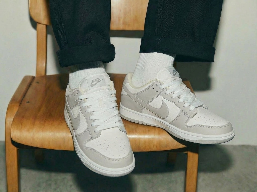 Nike SB Gray & white