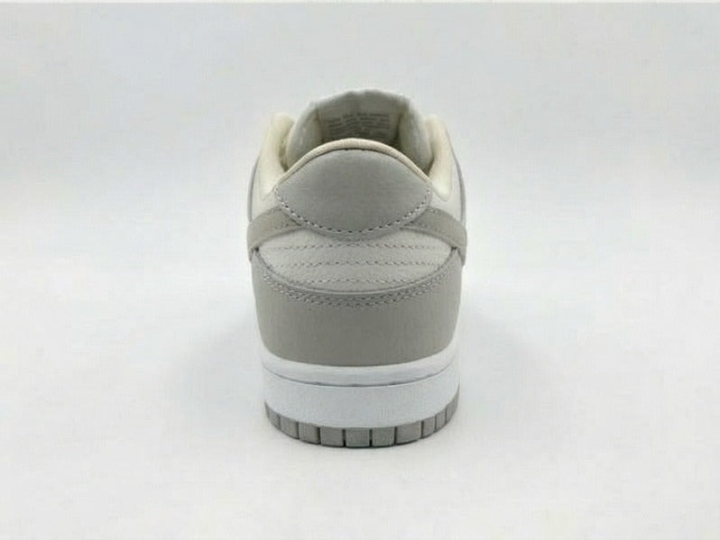 Nike SB Gray & white